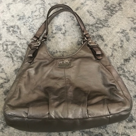 Coach Madison Champagne Metallic Maggie Hobo/Purse - Picture 1 of 10